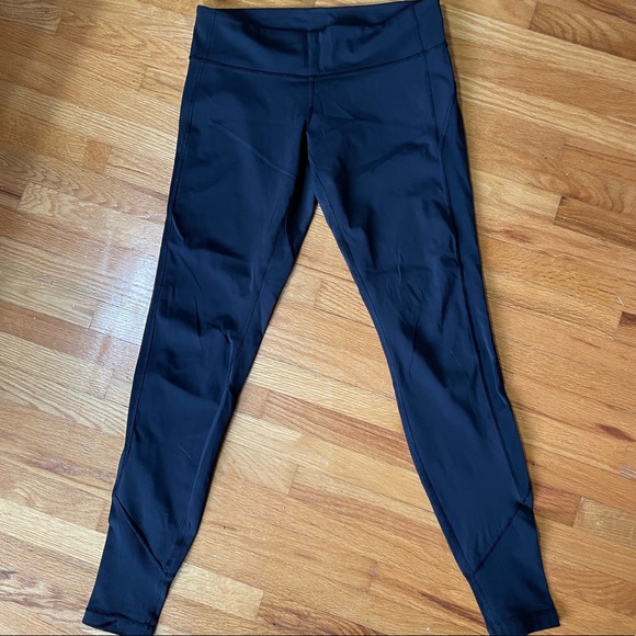 Lululemon leggings size 8 black with mesh - Picture 1 of 11